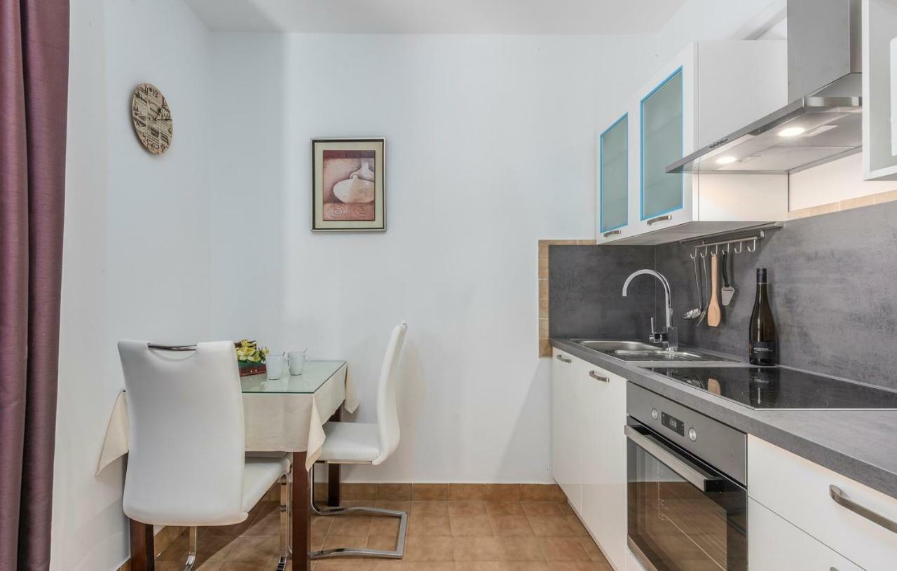 Apartments Rakovac Porec Phòng bức ảnh