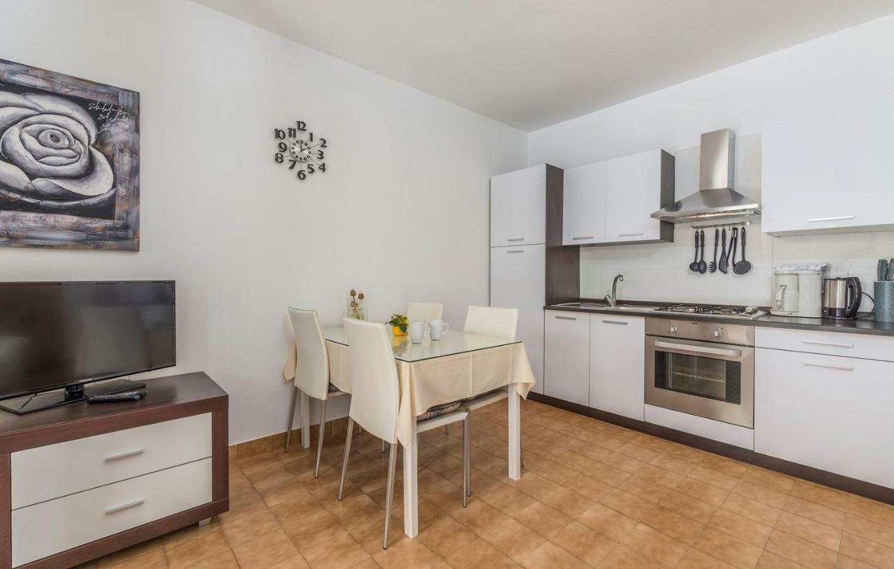 Apartments Rakovac Porec Phòng bức ảnh
